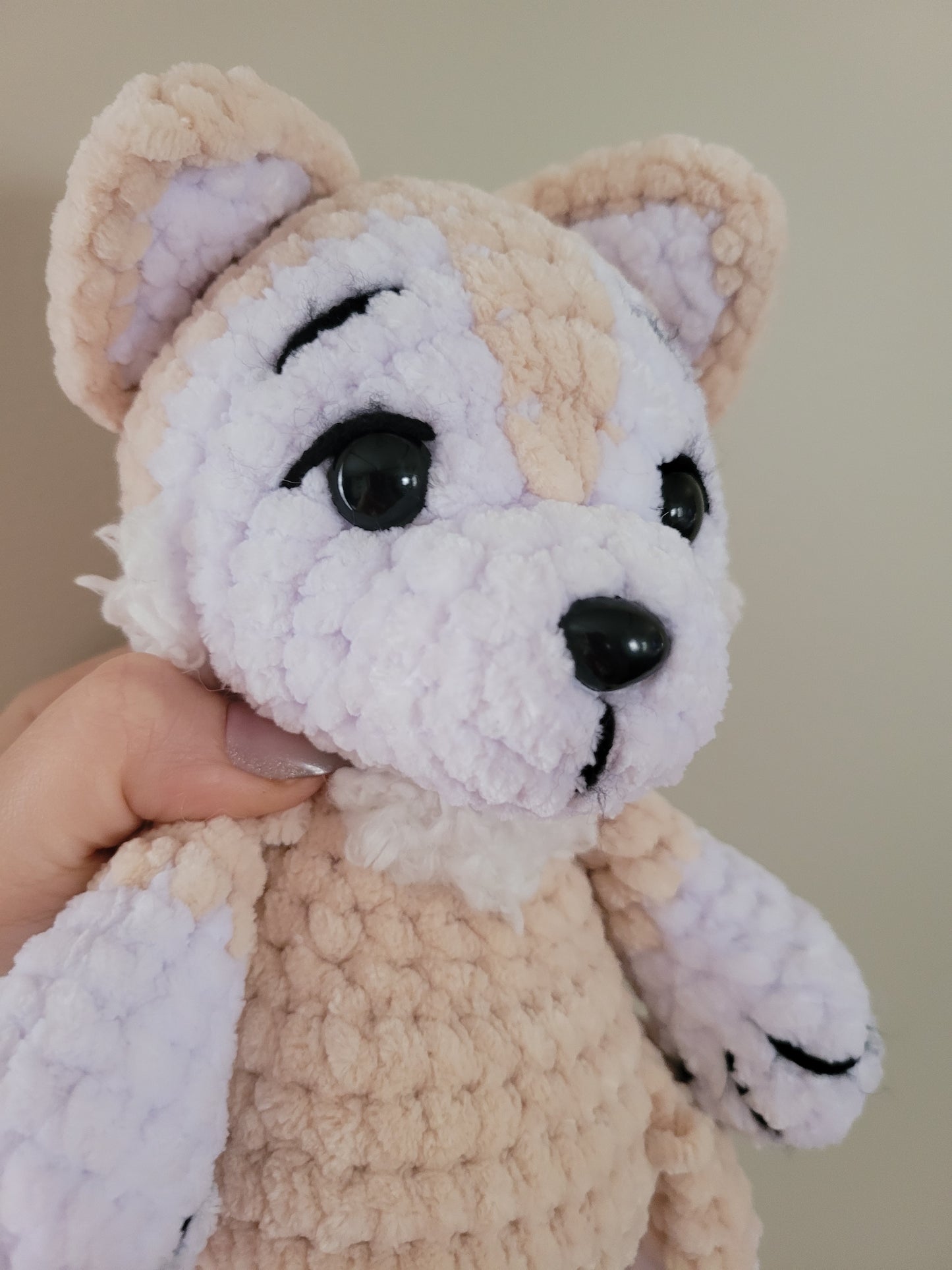 LuvKnotz Medium Beige Husky Wolf Dog - Unique Design for Stuffed Animal