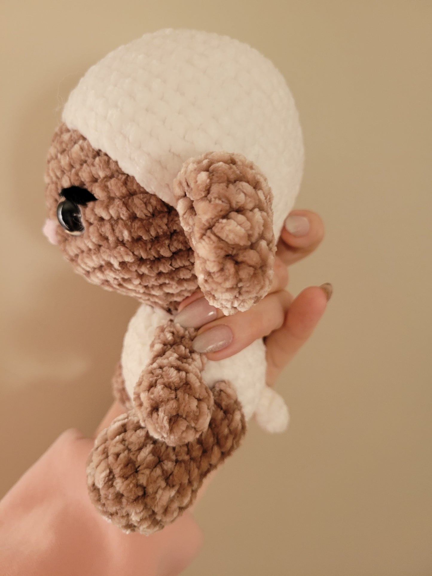 LuvKnotz Medium White Lamb - Unique Design for Stuffed Animal - approx. 8" - glitter pink eyes