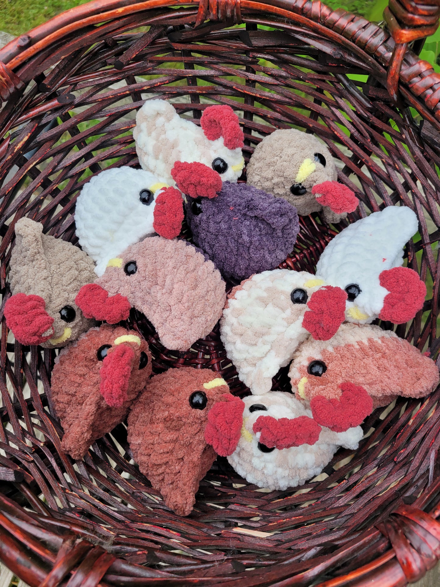 LuvKnotz RANDOM COLOR Chicken Handmade Crochet - Soft chenille Yarn, Approx. 3" Long, stuffed animals