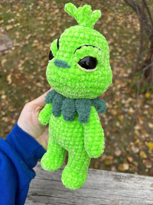 LuvKnotz Medium Christmas Grinch Plush - Unique Design for Stuffed Animal - approx 8"