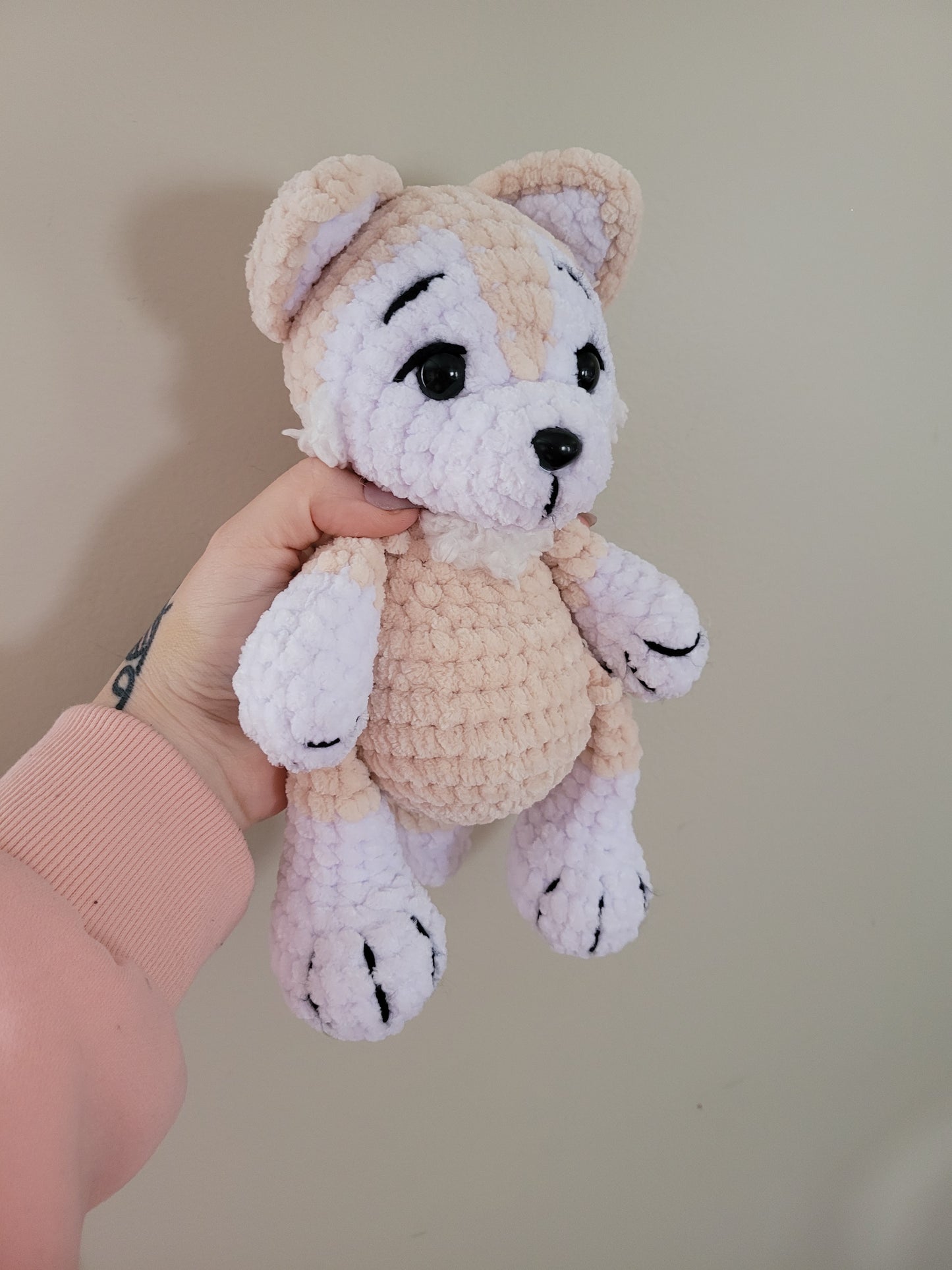 LuvKnotz Medium Beige Husky Wolf Dog - Unique Design for Stuffed Animal