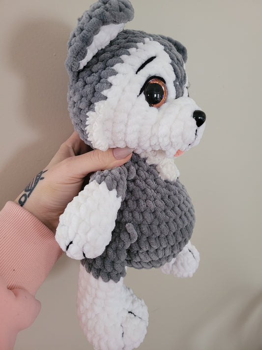 LuvKnotz Large Grey Mixed Eye Husky Wolf Dog - Unique Design for Stuffed Animal - approx 16"