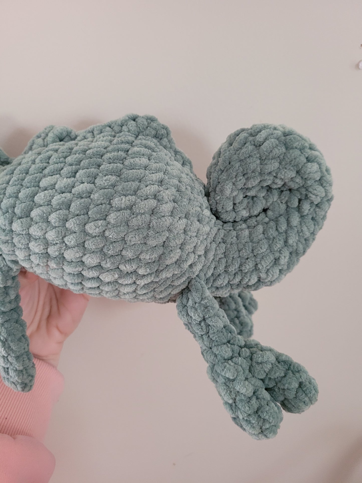 LuvKnotz Medium Green Orange Iguana - Unique Design for Stuffed Animal - approx. 16"