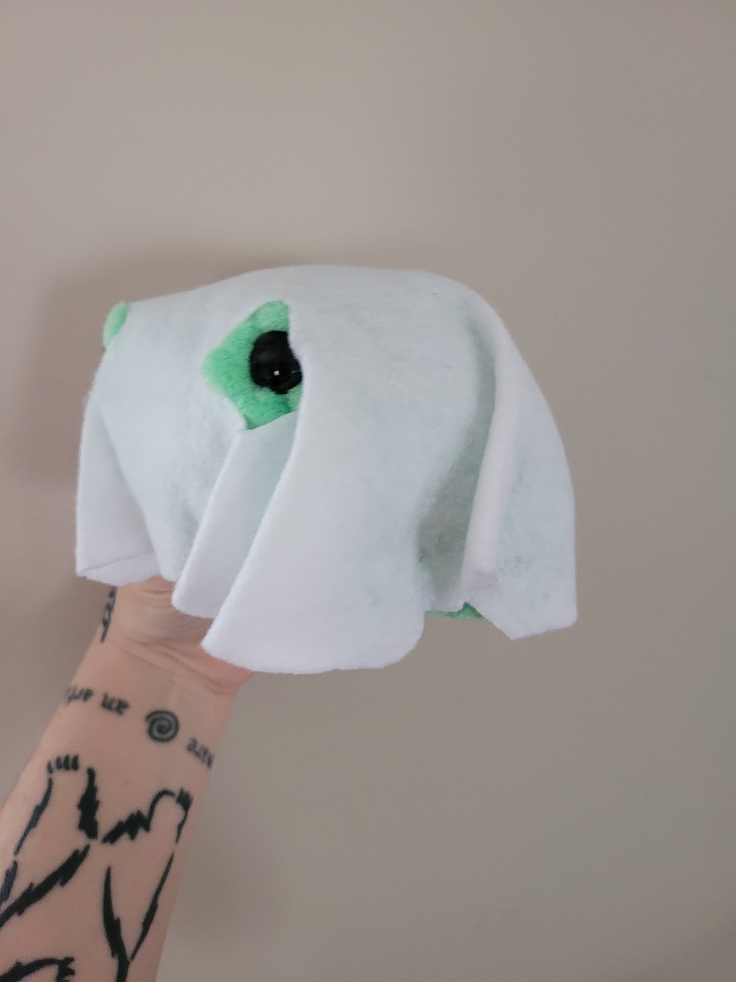 LuvKnotz Medium Halloween Ghost Frog - Unique Design for Stuffed Animal - approx 3"