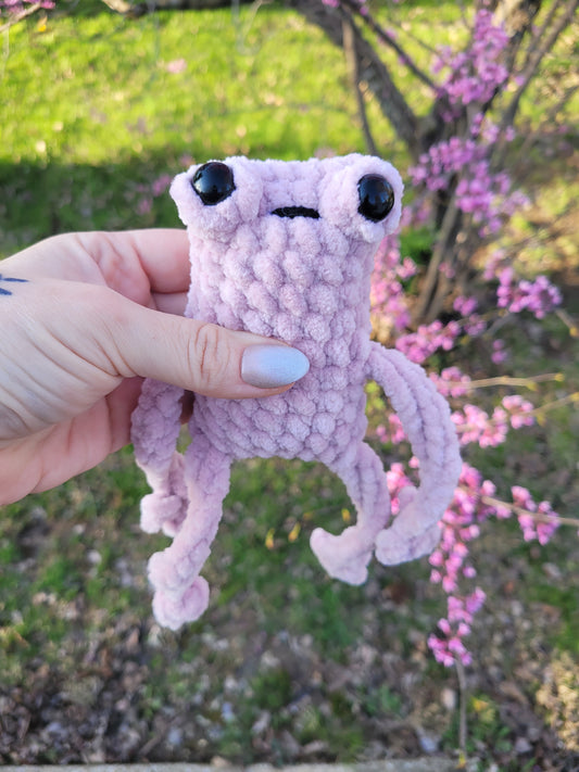 Random Color - Medium Frog Handmade Crochet - Soft chenille Yarn, Approx. 4" Long, stuffed animals