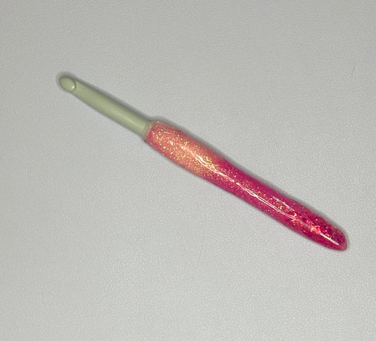 Crochet hook - Resin handle - Clover crochet hook - 7mm